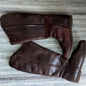 EMU Armidale sz 7 dark brown boots